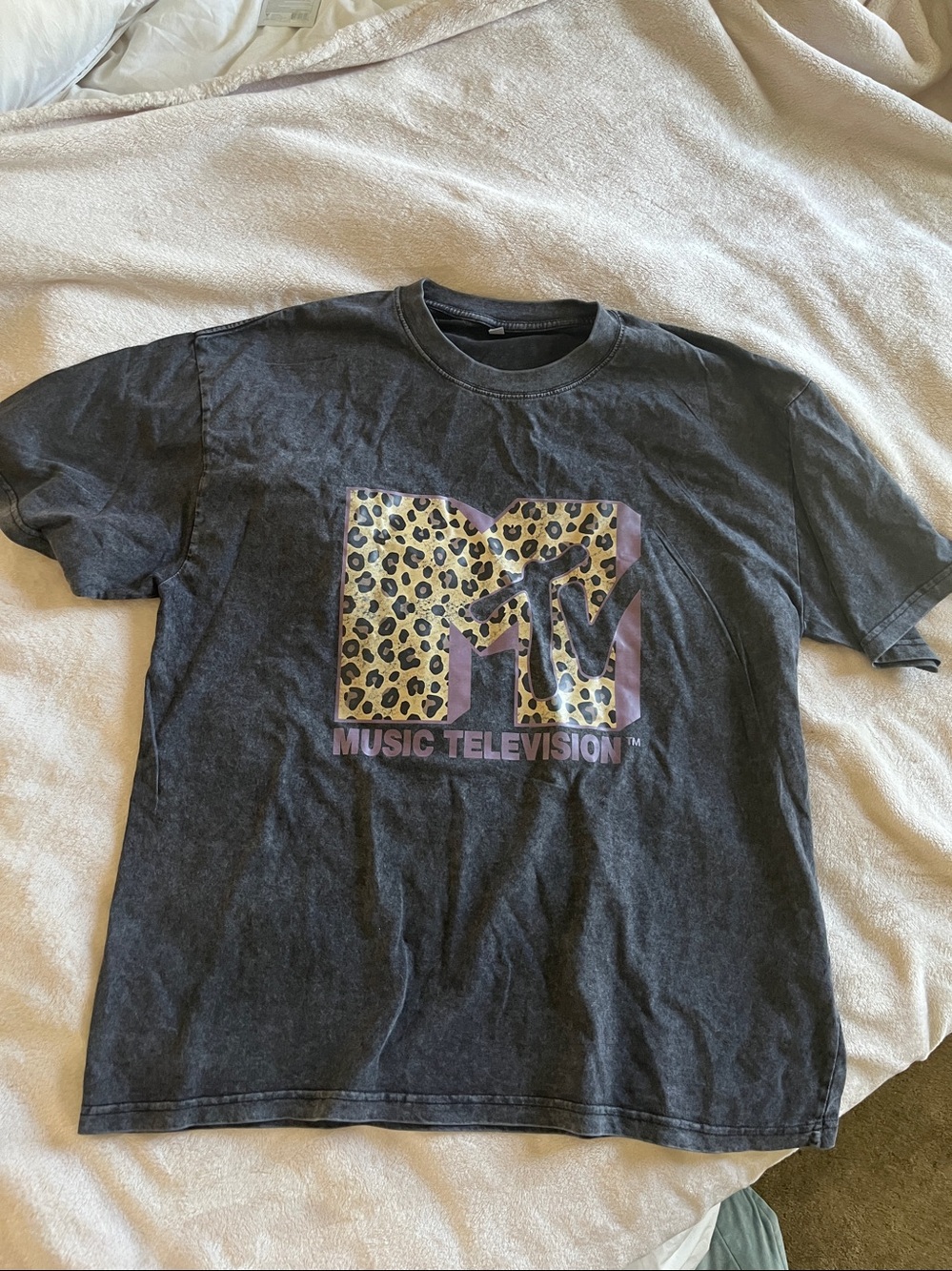 MTV Leopard Print Logo Tee in Black with Gold Accent